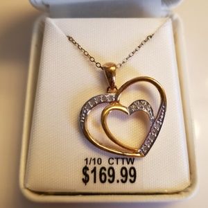 NWT Double heart pendant with chain